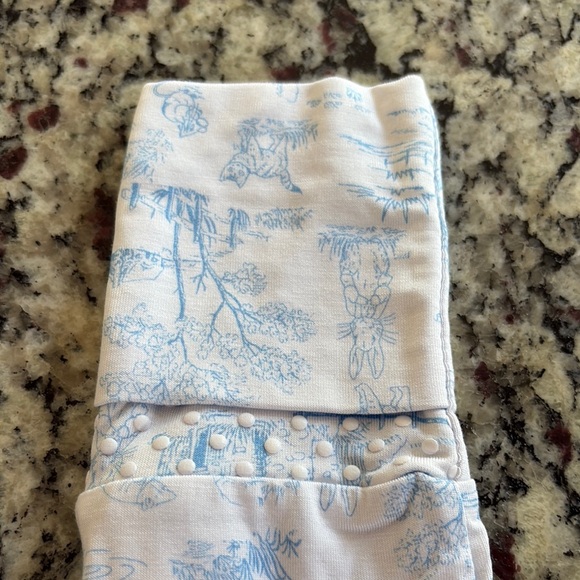 Little Snuggles Peter Rabbit Sleeper - Picture 5 of 11